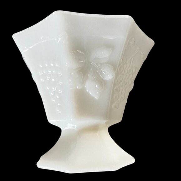 Vtg Milk Glass Lidded Candy Dish Embossed Grapes Leaves Smooth Glass Compote - Picture 5 of 13